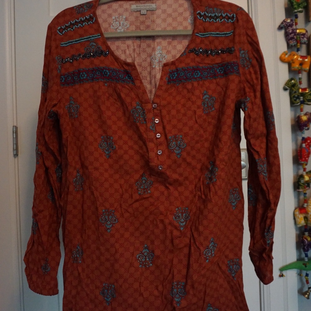 Multicolored tunic with beading